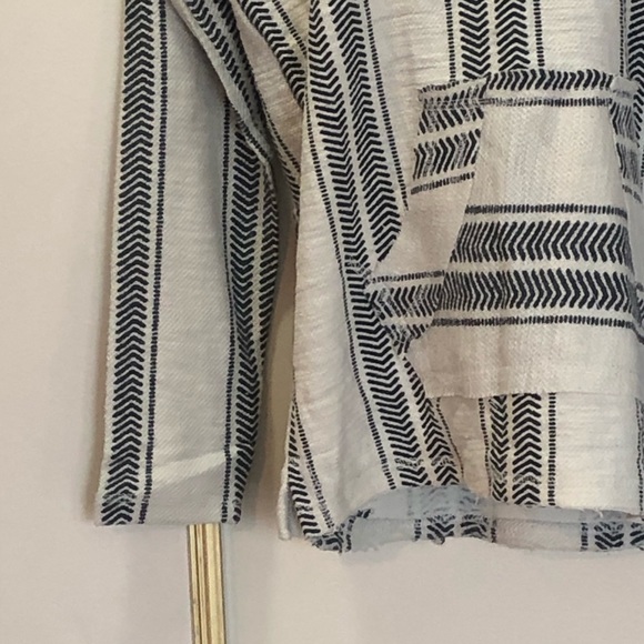 Light Weight Baja Poncho by Marissa Rose - Picture 5 of 7